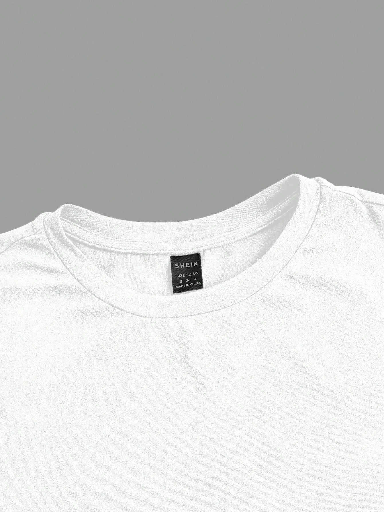 Fitted Round Neck Cropped Top