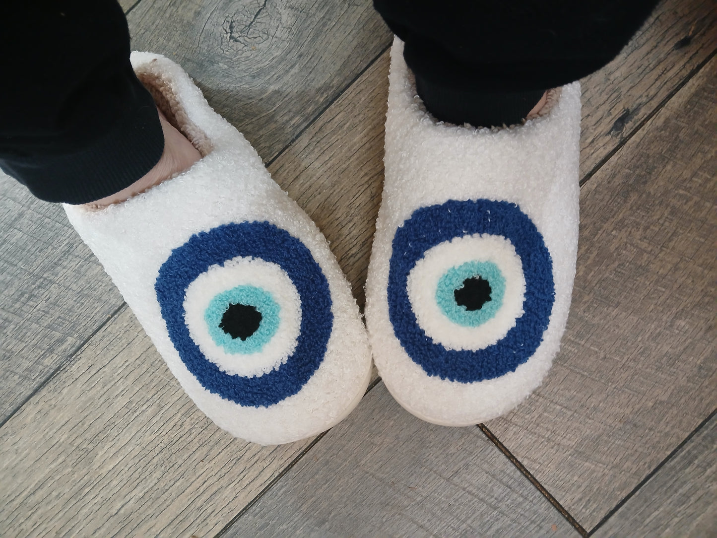 Evil Eye Pattern Plush Slippers