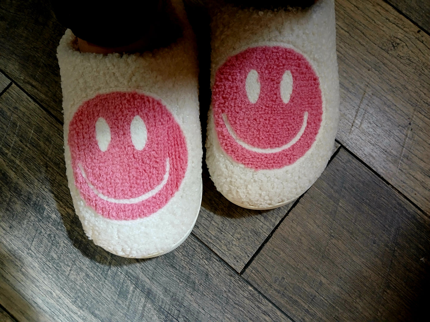 Smiling Face Slippers PINK