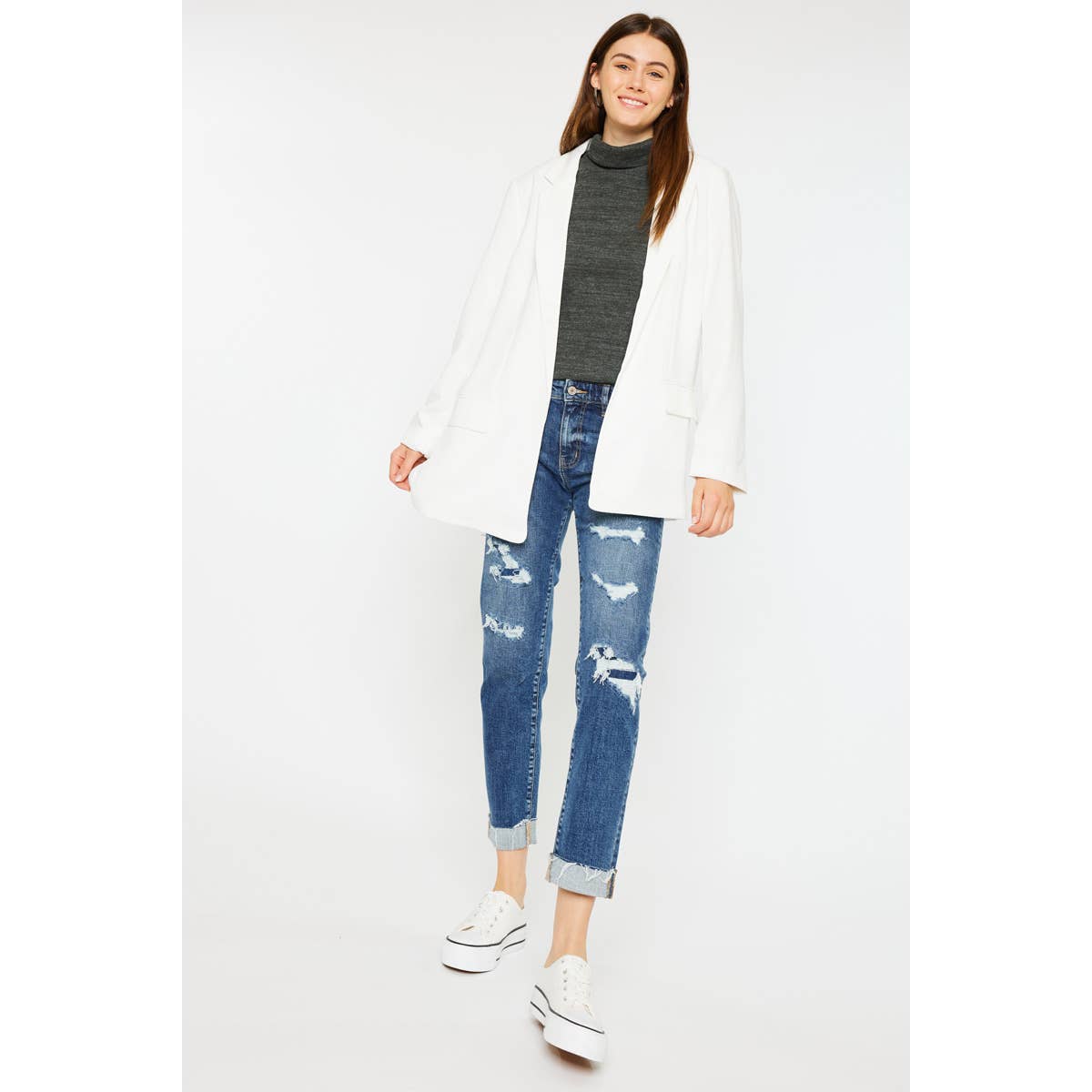 KAN CAN DISTRESSED BOYFRIEND JEANS