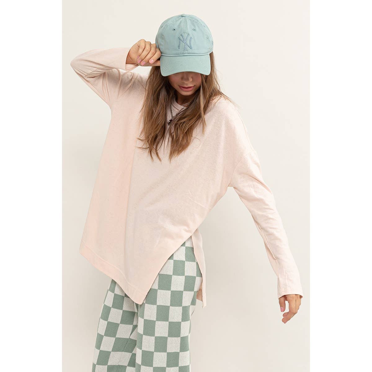 OVERSIZED LONG-SLEEVE TUNIC TOP