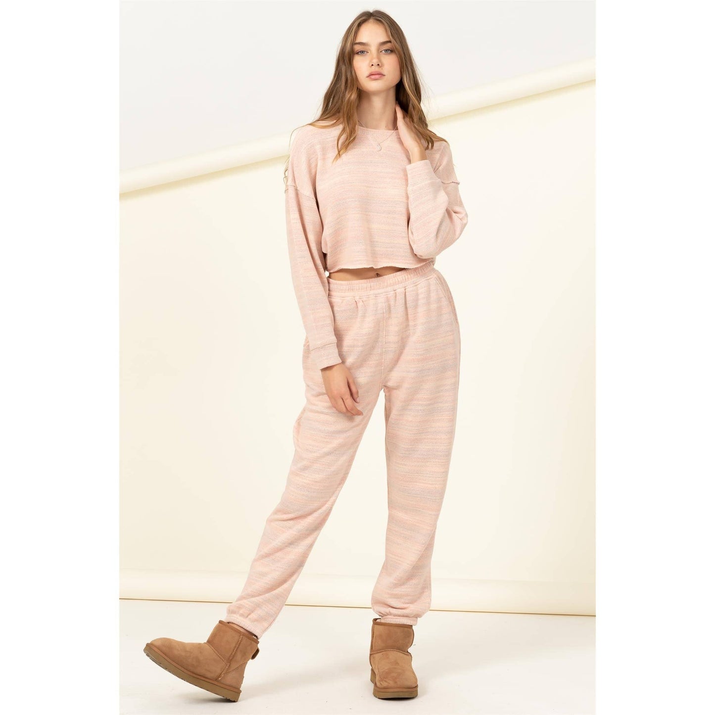 DROP-SHOULDER CROPPED TOP