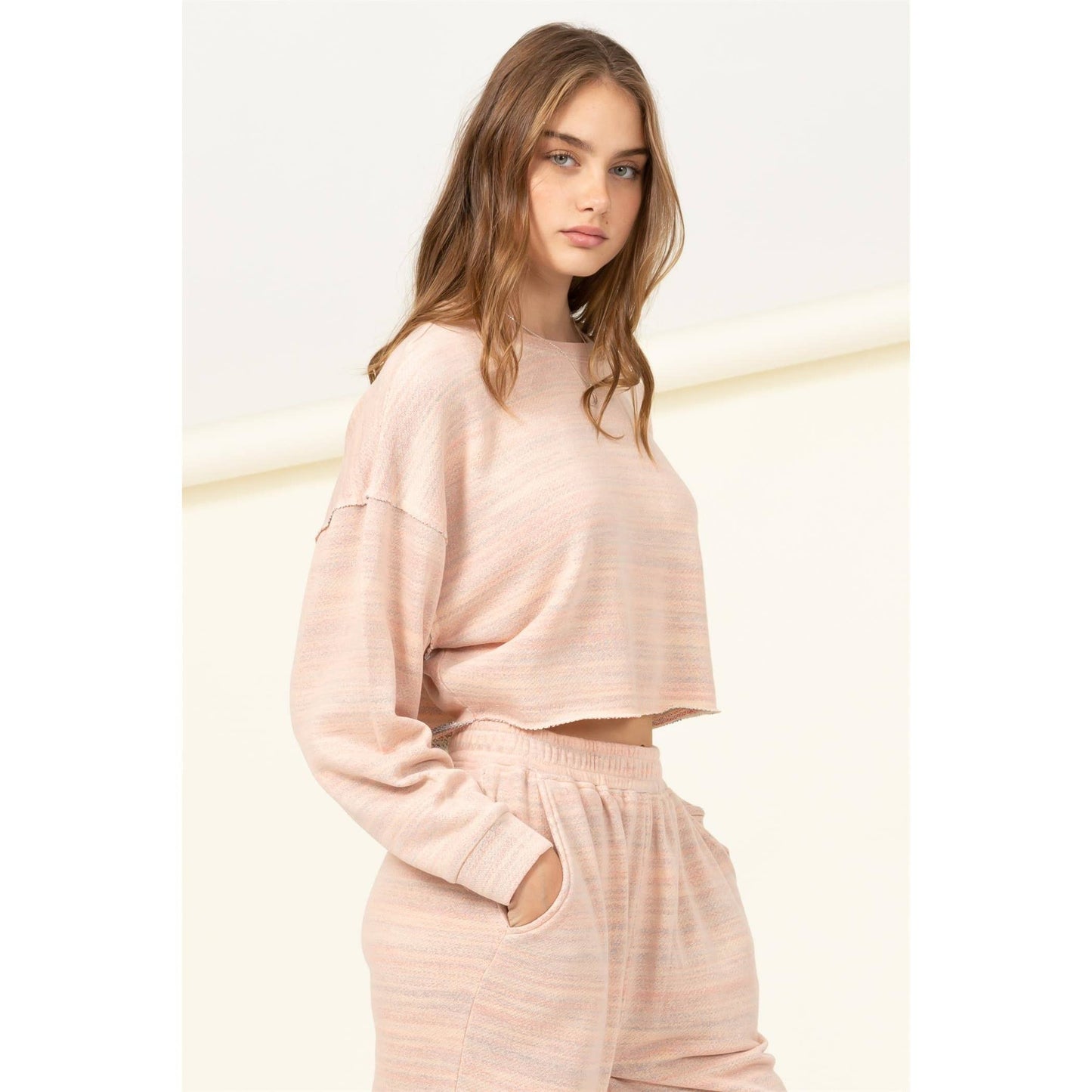 DROP-SHOULDER CROPPED TOP